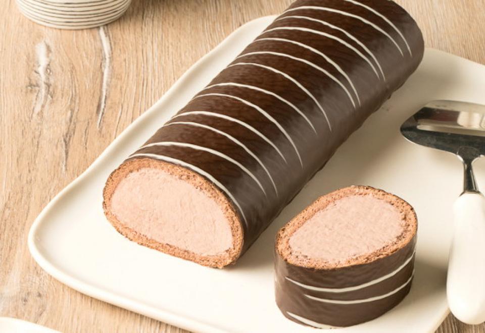 Chocolate swiss roll