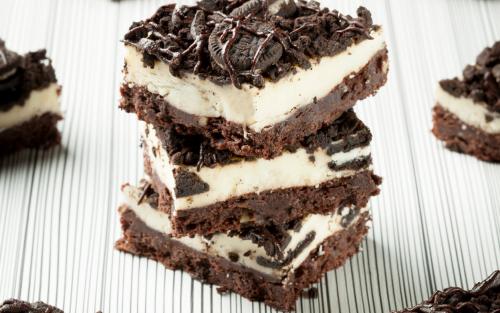Oreo brownie cheesecake