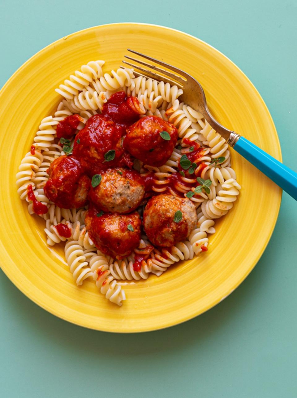 Meatballs with pasta