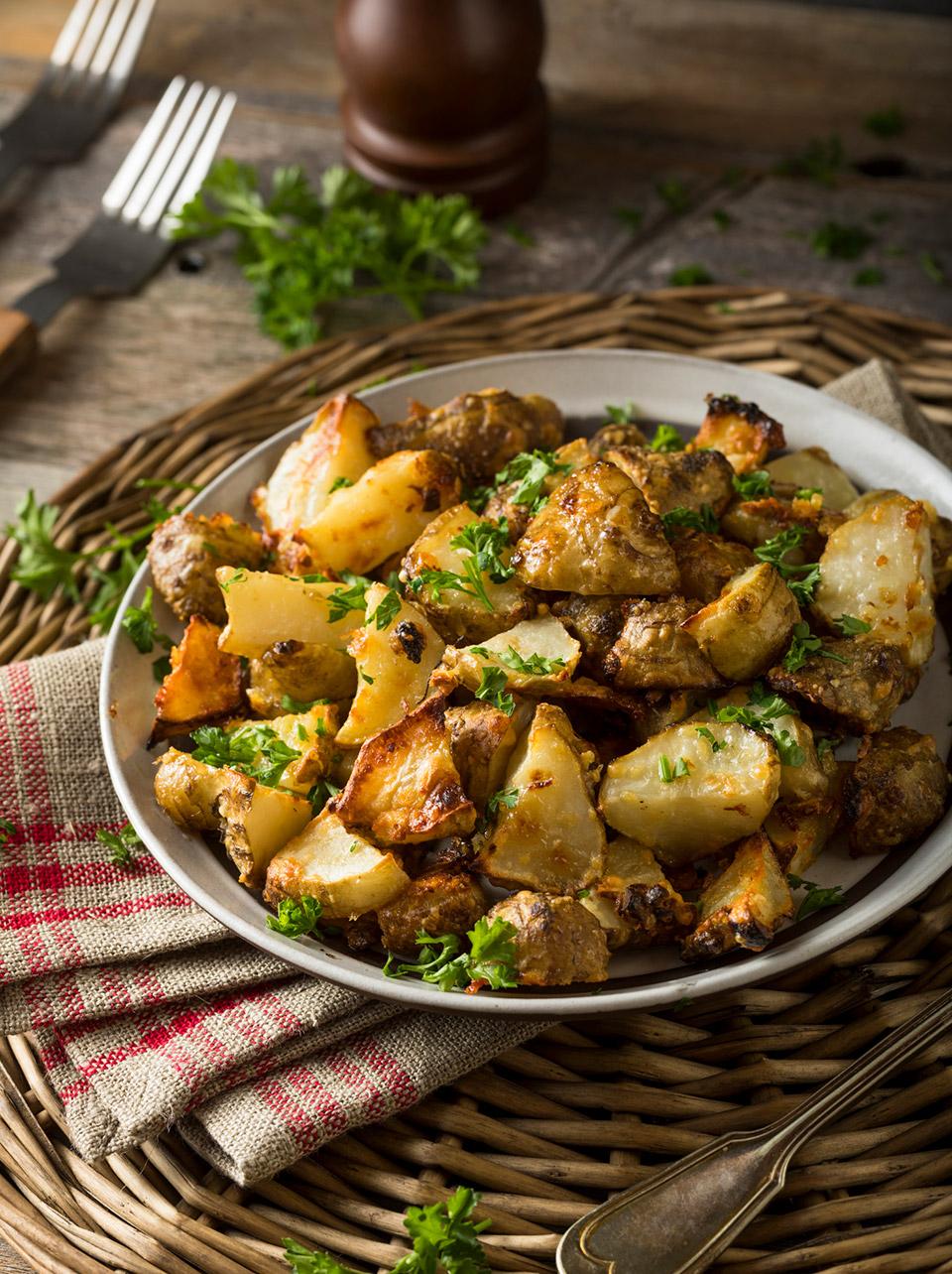 Alcachofas con patatas y refrito de chorizo Palacios